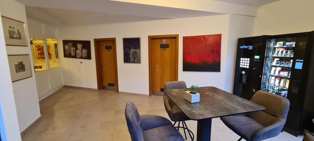 Hotel Garni "Am Ellinger Tor" Weißenburg in Bayern 外观 照片