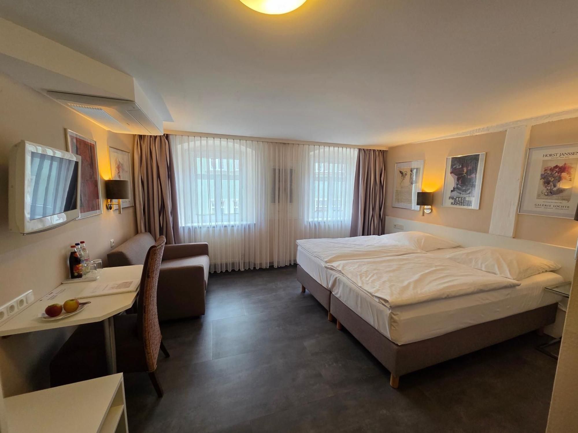 Hotel Garni "Am Ellinger Tor" Weißenburg in Bayern 外观 照片